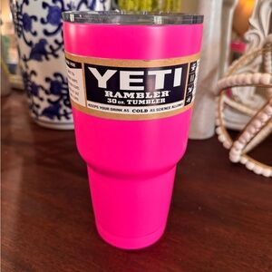 YETI Rambler 30 oz Neon Pink Tumbler